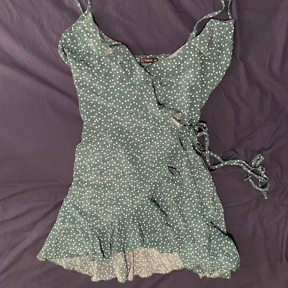 Green Heart Print Wrap Dress Plus Size